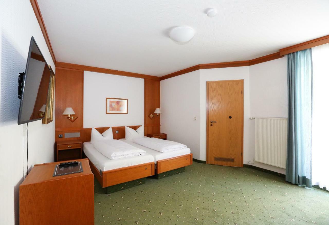 Arthotel Ana Goggl 란츠베르크암레흐 외부 사진